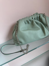 Borsa maxi clutch in pelle salvia