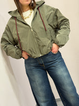 Giubbino Windbreaker Oversize con Cappuccio oliva