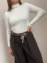 Maglione collo alto bianco