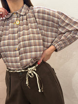 Camicia a quadri con arricciature – Toni terra