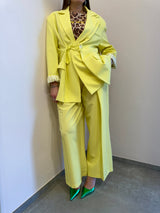 Blazer giallo con fiocco Lumina