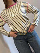 Maglia a righe con bordo in contrasto Kontatto