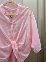 Camicia in mussola rosa pastello - Tensione in