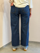 Denim camelia Kontatto modello Straight
