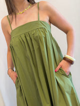Abito Lungo "Easy-Chic" in Verde Oliva