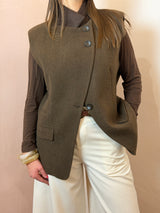 Gilet strutturato con spalline imbottite- Lumina