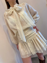 Gonna a balze avorio