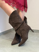 Stivale scamosciato con frange moro