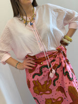 Camicia in mussola rosa , con Pon pon- Tensione in