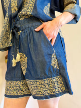 Bermuda ricamato - Tensione in