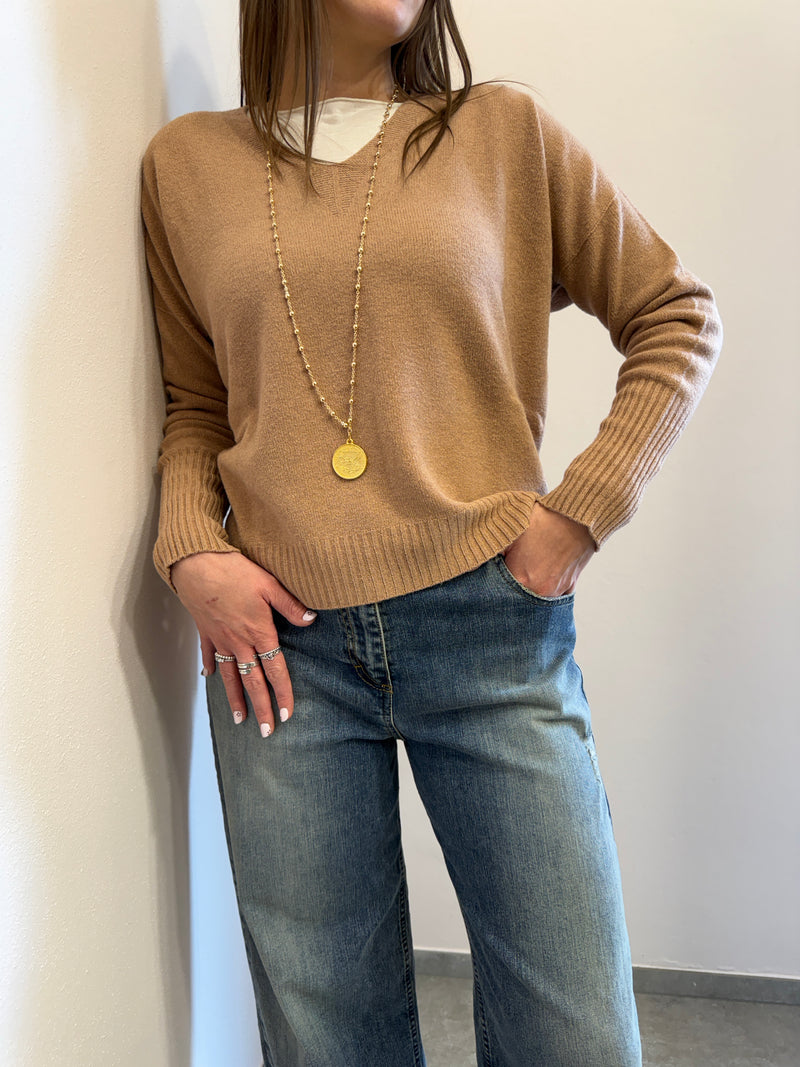 Maglione in viscosa scollo a V Kontatto