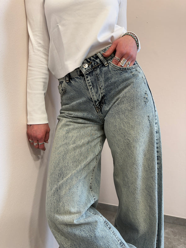 Denim Lumina