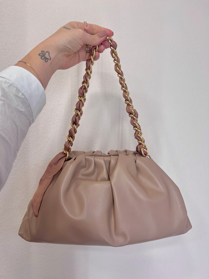 Borsa maxi clutch in pelle