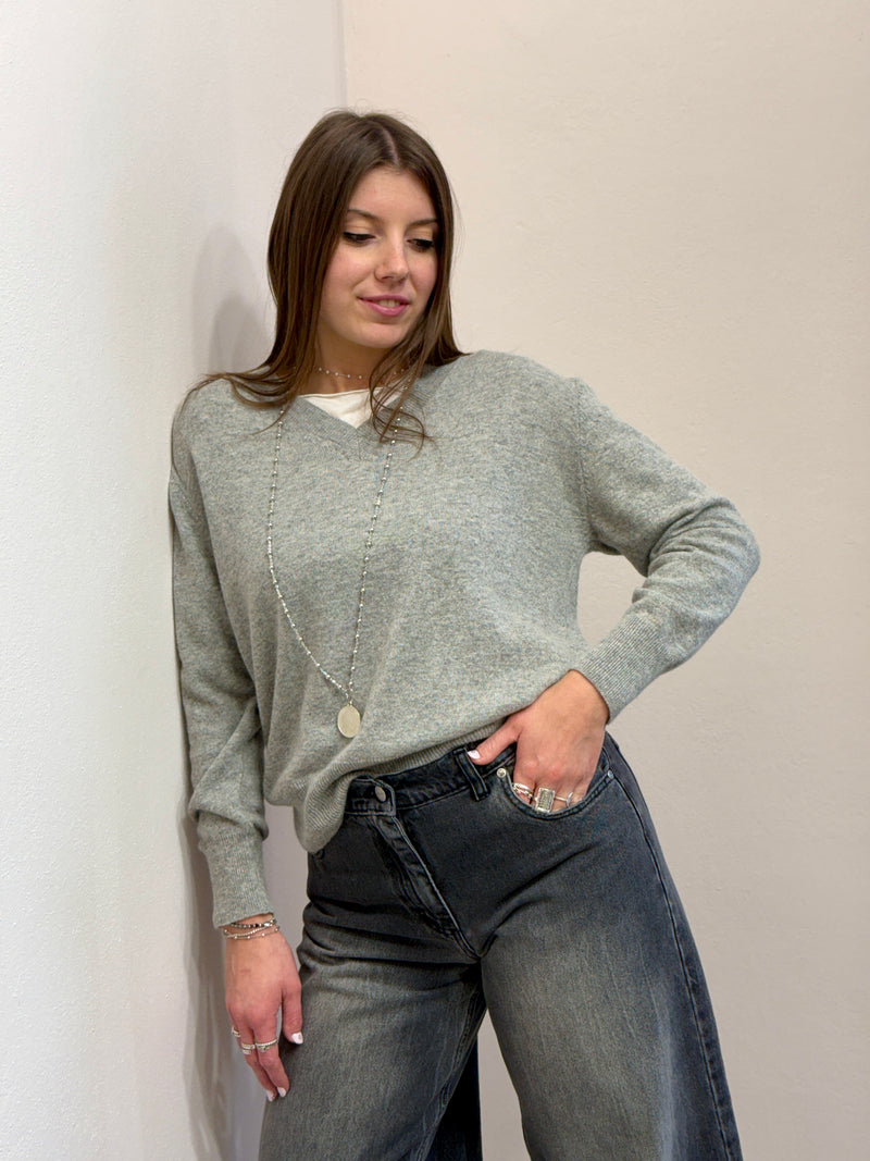 Maglioncino a V misto cashmere grigio
