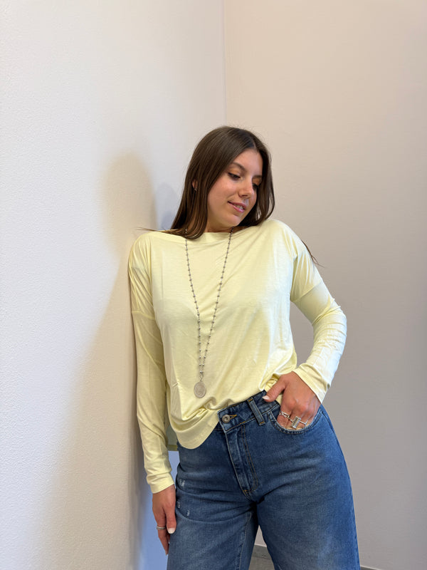 Maglia Over giallo burro  Kontatto