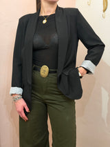 Blazer Nero con Spalle Strutturate