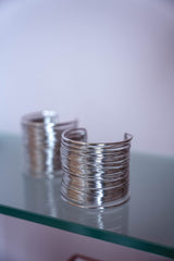 Bracciale rigido, fili argento