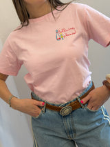 T-shirt rosa con scritta ricamata “bollicine”