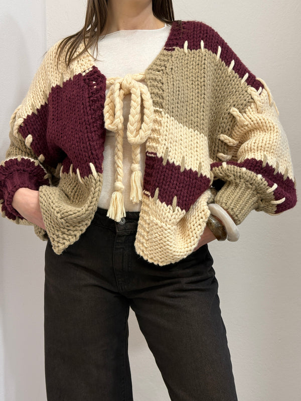Cardigan intrecciato over bordeaux
