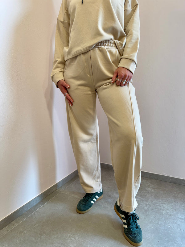 Pantalone tuta beige SusyMix
