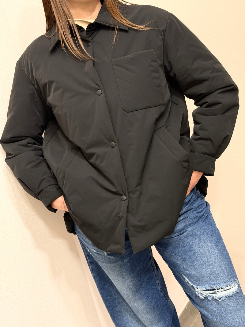 Giubbotto corto Serena imbottito nero