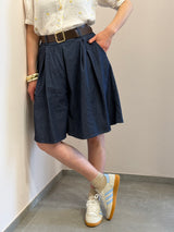 Bermuda Blu in Tessuto Effetto Denim con Plissé e Cintura