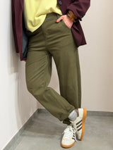 Pantalone elasticizzato Barrel Kontatto