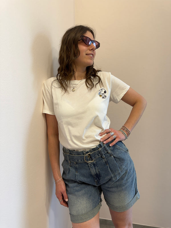 T-shirt con ricamo snoopy