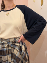 Maglia bicolore con maniche larghe blu/beige
