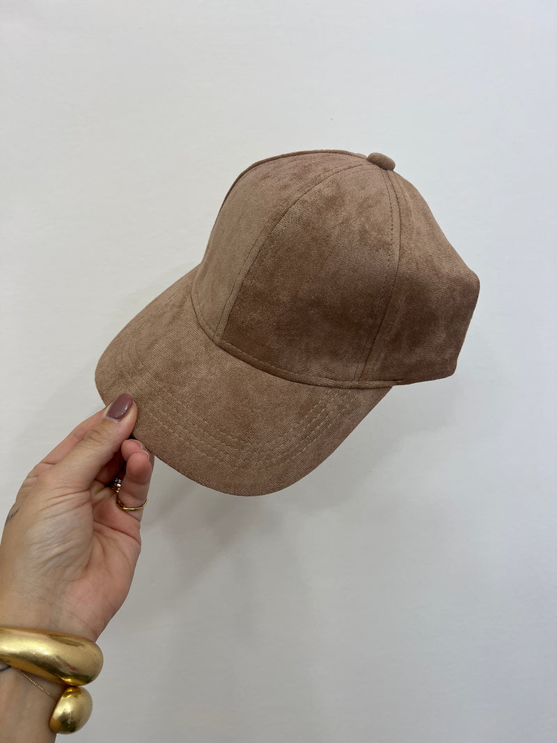 Cappello in camoscio